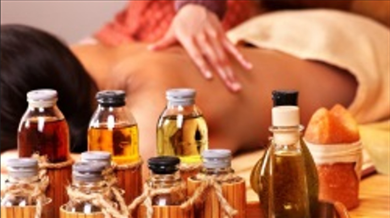 LE MASSAGE THAI A L’HUILE